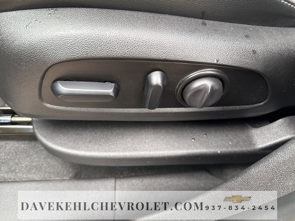 Used 2018 Chevrolet Equinox Premier image 15