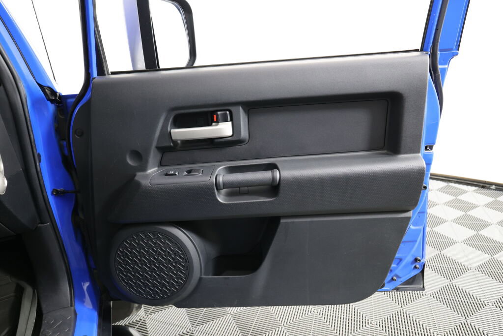 Used 2007 Toyota FJ Cruiser 2WD image 20