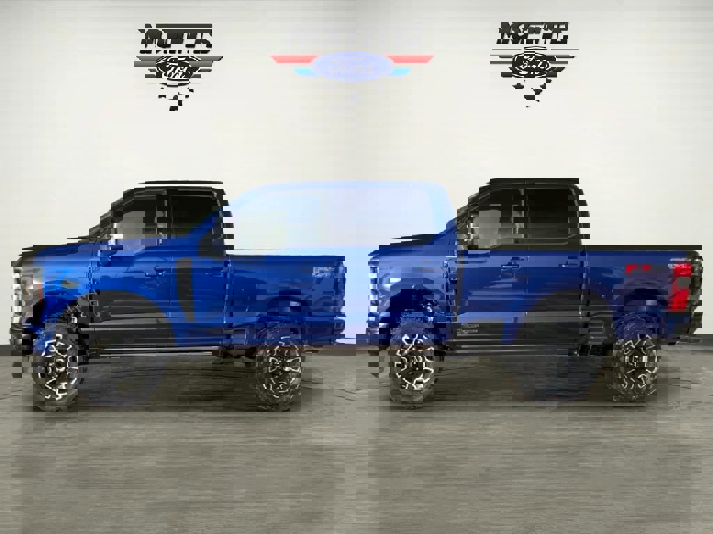New 2026 Ford F350 Platinum w/ FX4 Off-Road Package image 9