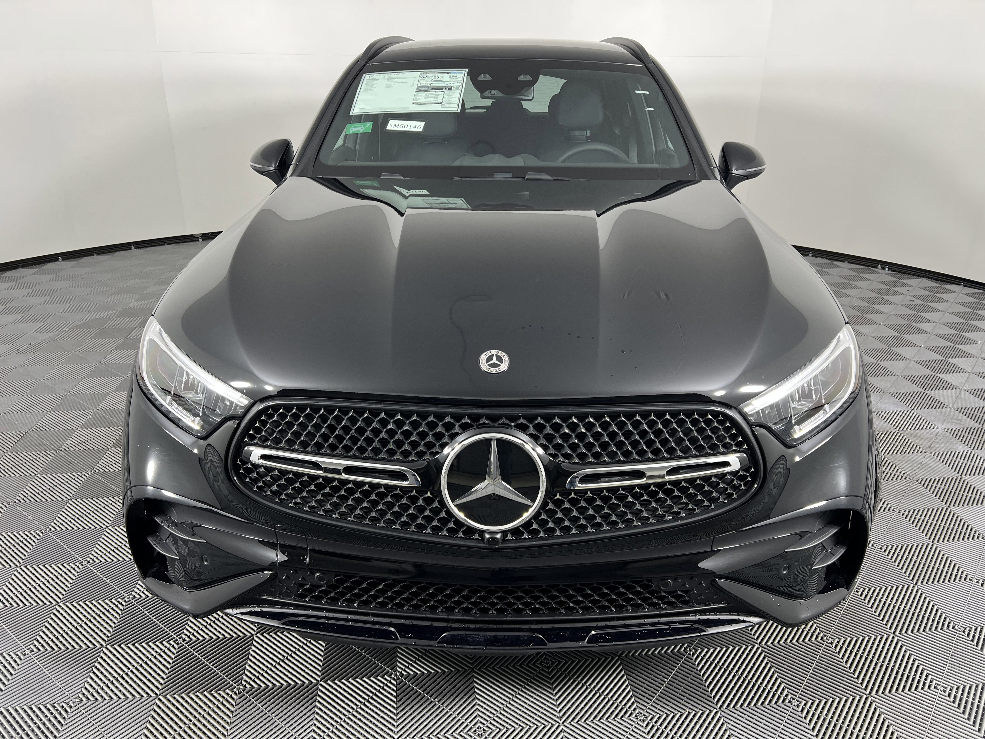 New 2026 Mercedes-Benz GLC 350e 4MATIC image 5