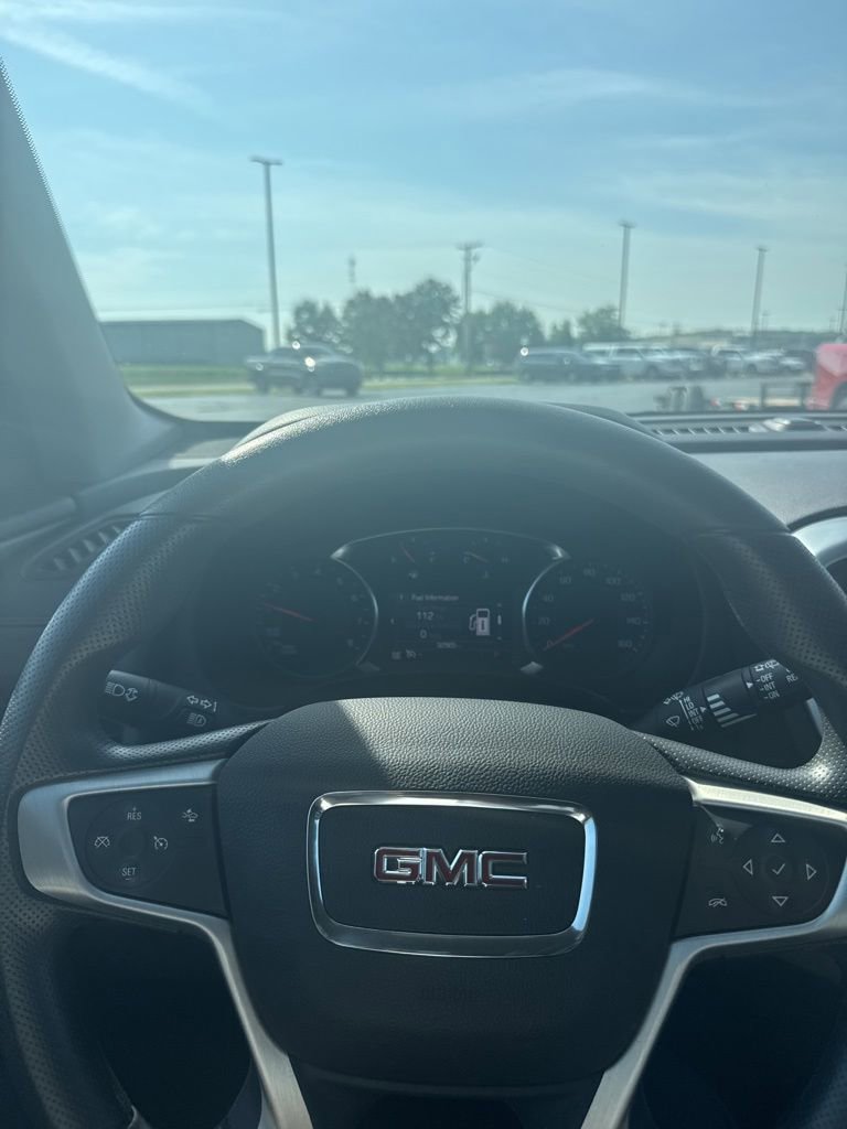 Used 2022 GMC Terrain SLE AWD/4WD image 17