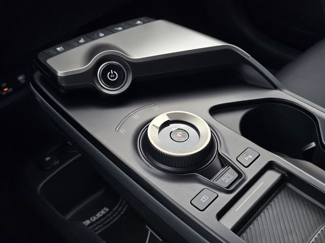 New 2025 Kia EV6 Wind image 23