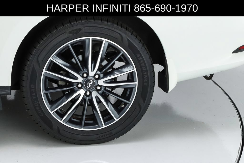 Used 2019 INFINITI QX60 Luxe w/ Sensory Package AWD/4WD image 46