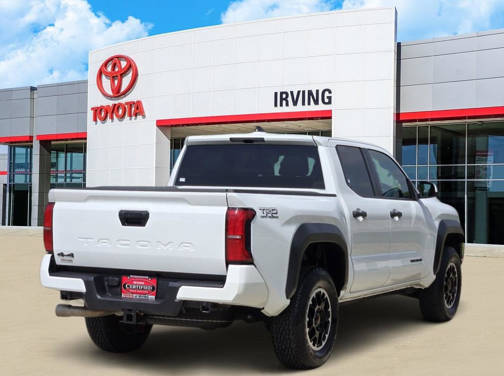 Certified 2024 Toyota Tacoma TRD Off-Road AWD/4WD image 4