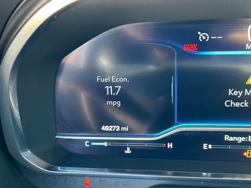 Used 2022 Chevrolet Tahoe High Country AWD/4WD image 16