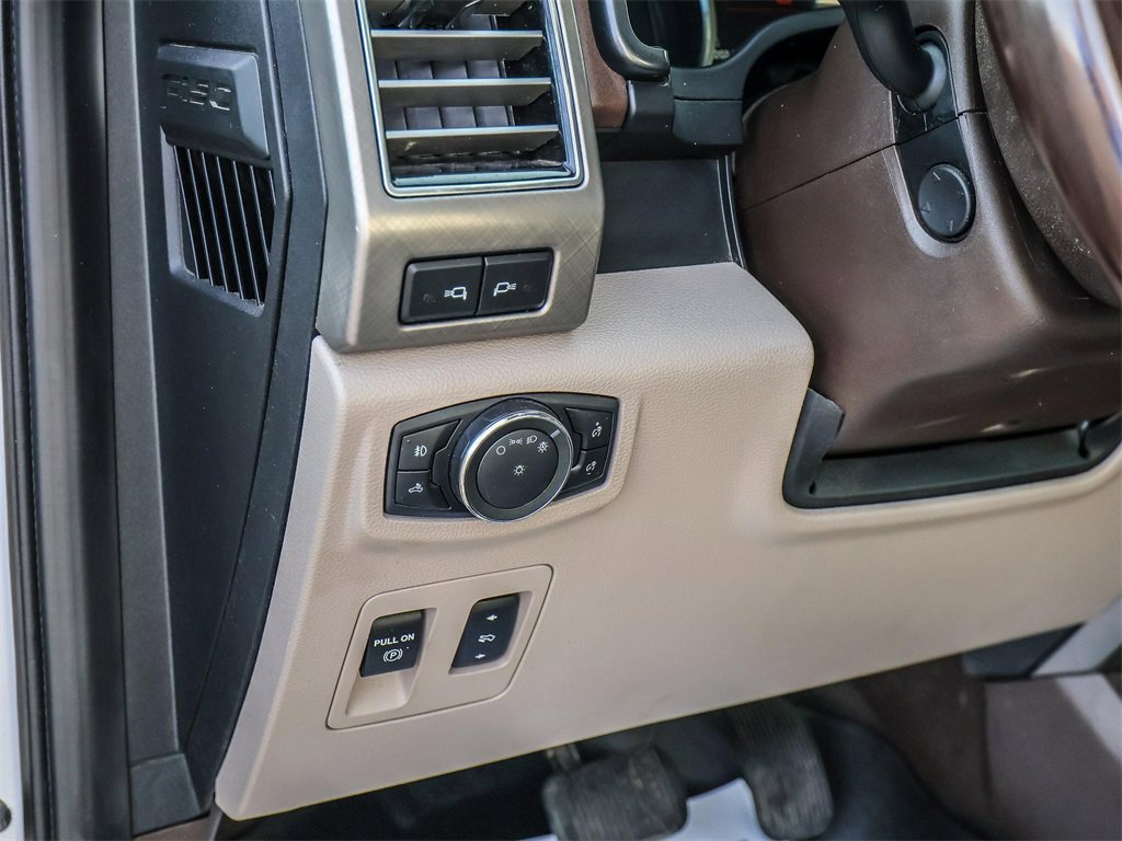 Used 2019 Ford F150 Limited image 29