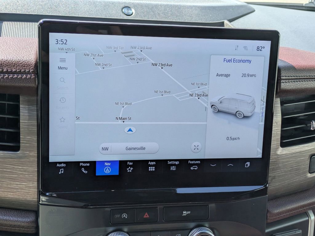 Used 2024 Ford Expedition Limited image 22