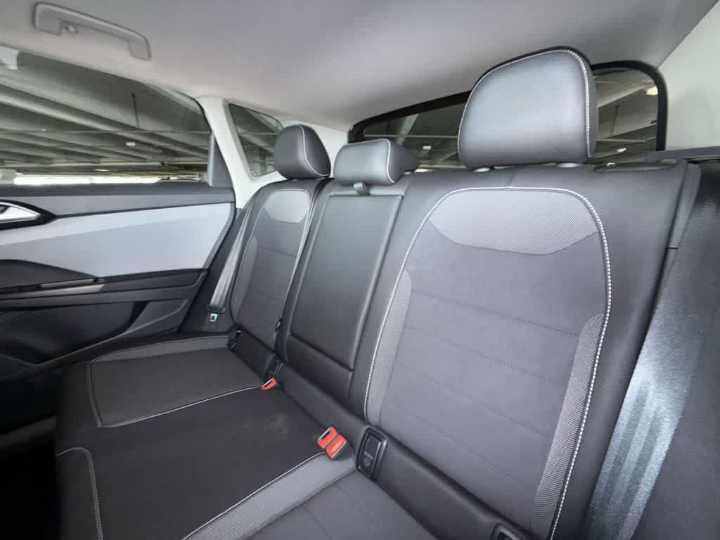 Used 2023 Volkswagen Taos SE FWD image 22