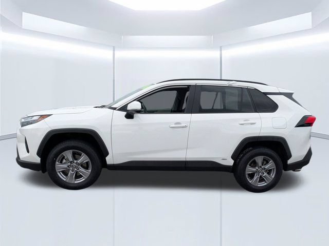Used 2023 Toyota RAV4 XLE w/ Convenience Package AWD/4WD image 7