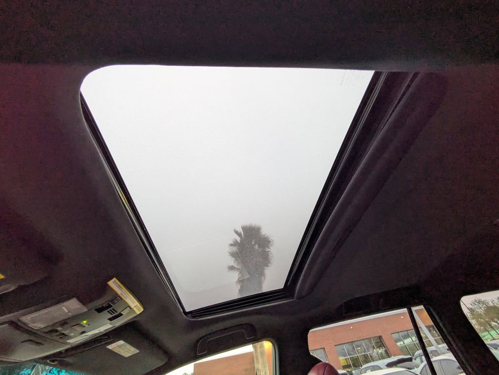 Used 2020 Lexus GX 460 Luxury w/ Accessory Package image 21