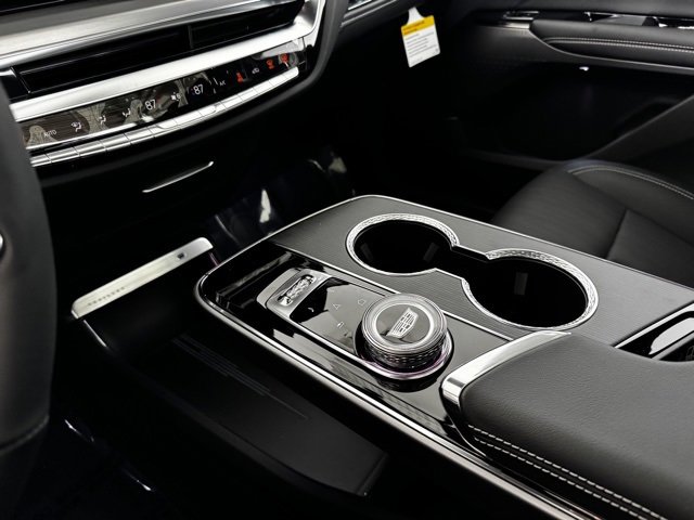 New 2025 Cadillac Lyriq Luxury image 15