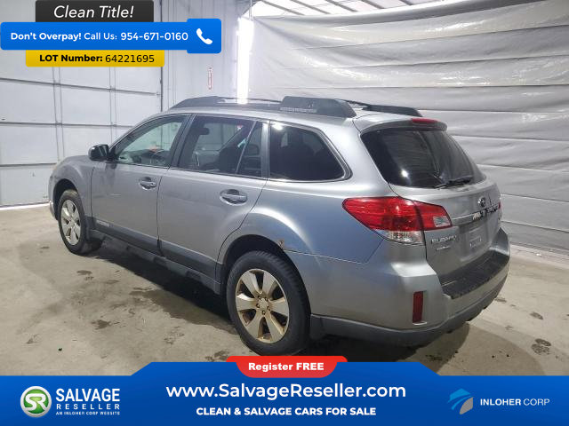 Used 2010 Subaru Outback 2.5i Premium image 3