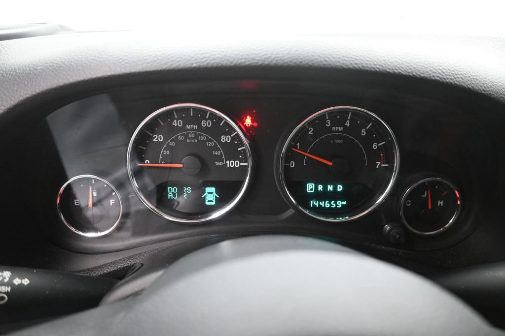 Used 2015 Jeep Wrangler Unlimited Sport AWD/4WD image 31