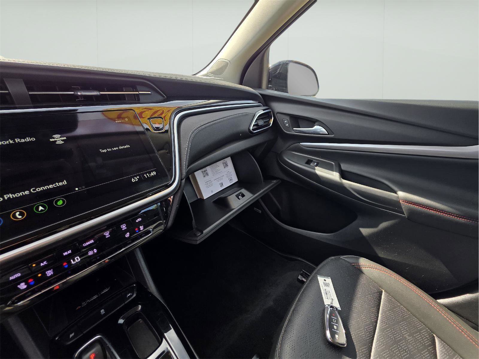 Used 2023 Chevrolet Bolt EUV Premier w/ Sun & Sound Package image 25