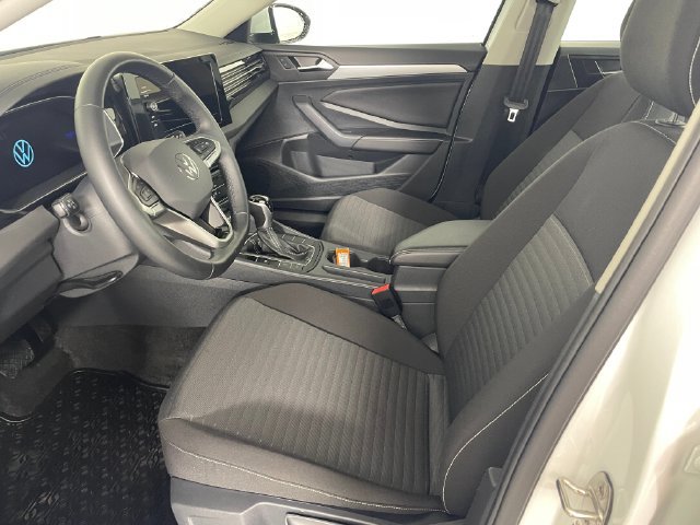 Used 2026 Volkswagen Jetta S FWD image 2