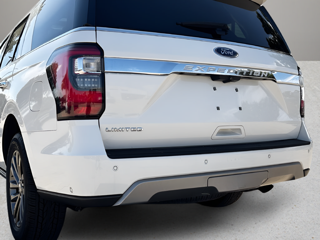 Used 2021 Ford Expedition Limited RWD image 28