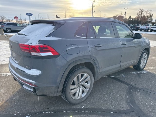 Used 2021 Volkswagen Atlas Cross Sport SE image 8