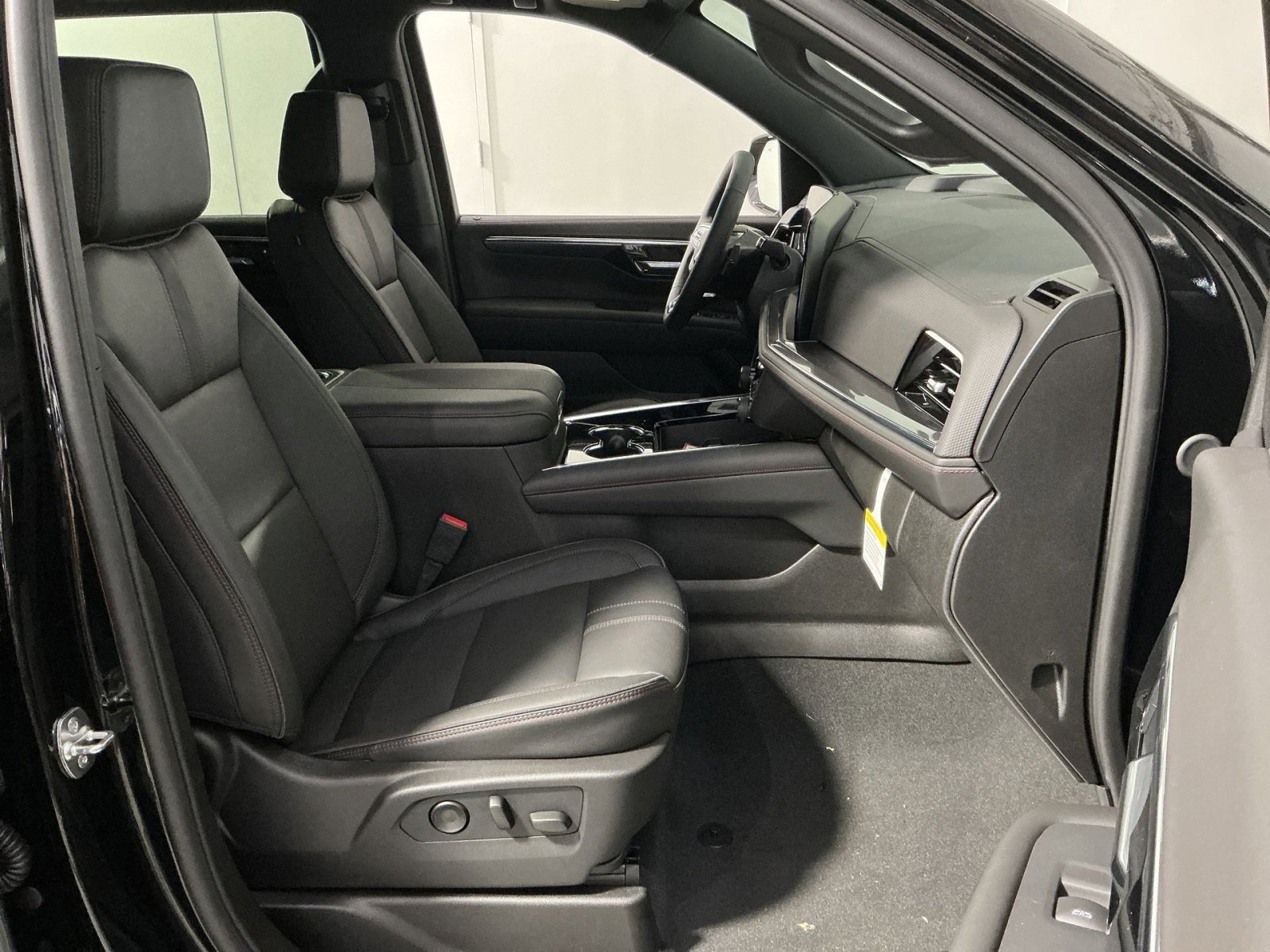 New 2026 Chevrolet Tahoe RST w/ Comfort Package image 35