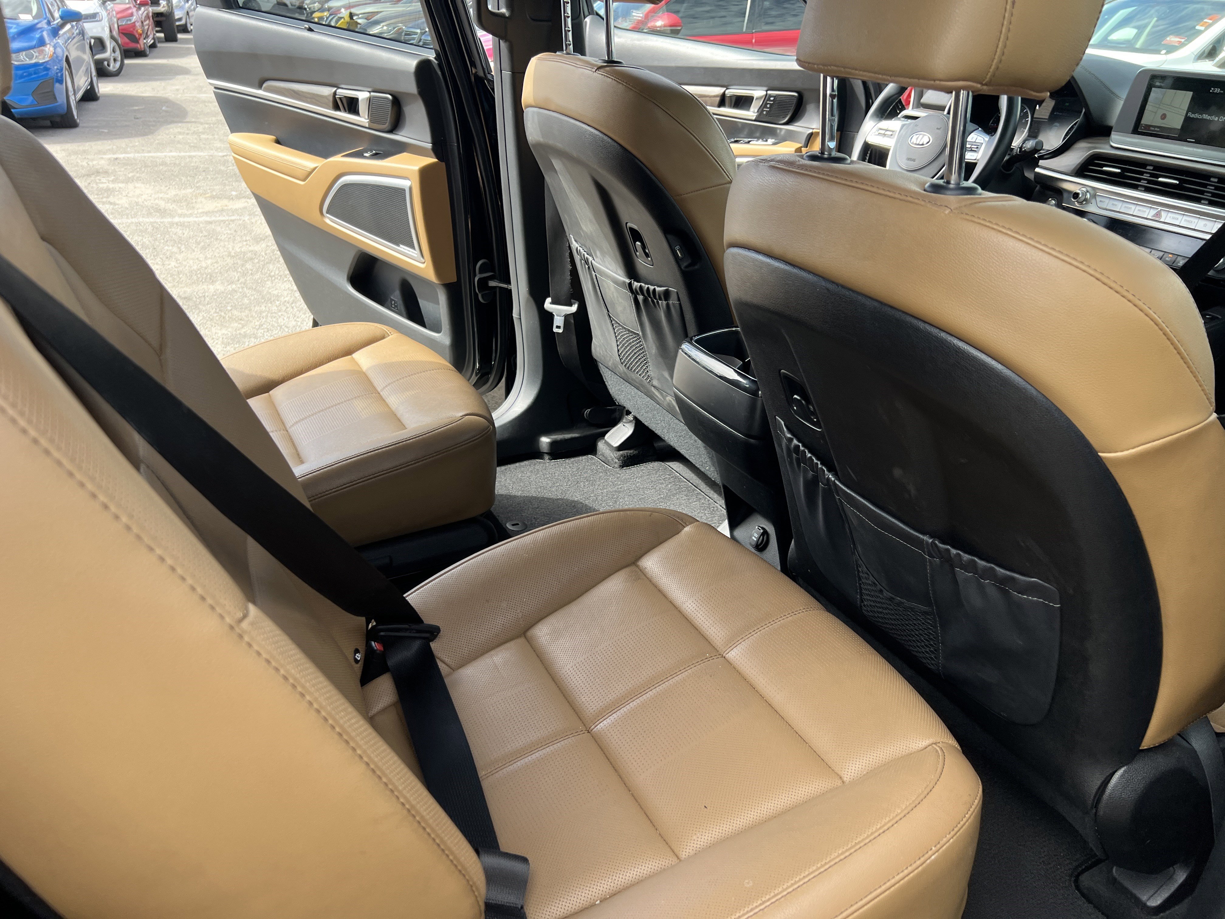 Used 2020 Kia Telluride SX w/ Towing Package image 18