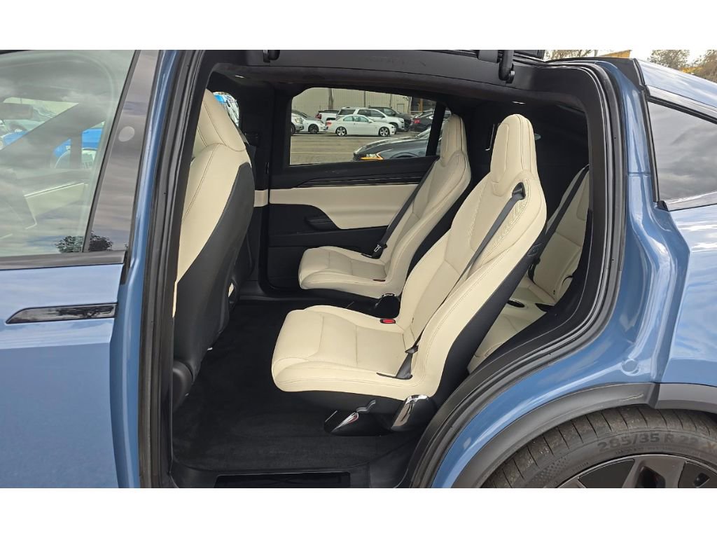 Used 2026 Tesla Model X Plaid AWD/4WD image 3