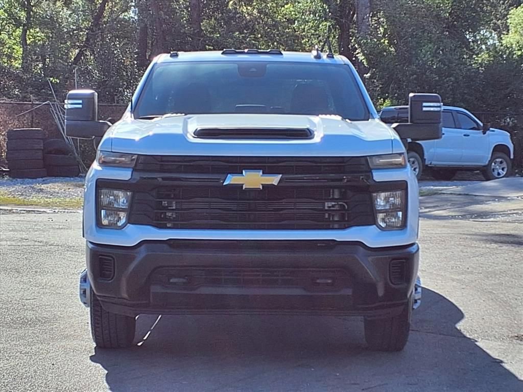 Used 2025 Chevrolet Silverado 3500 W/T image 2