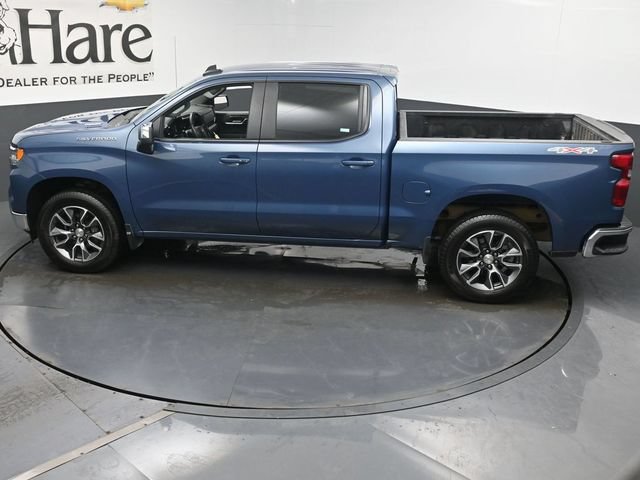 Used 2024 Chevrolet Silverado 1500 LT AWD/4WD image 43