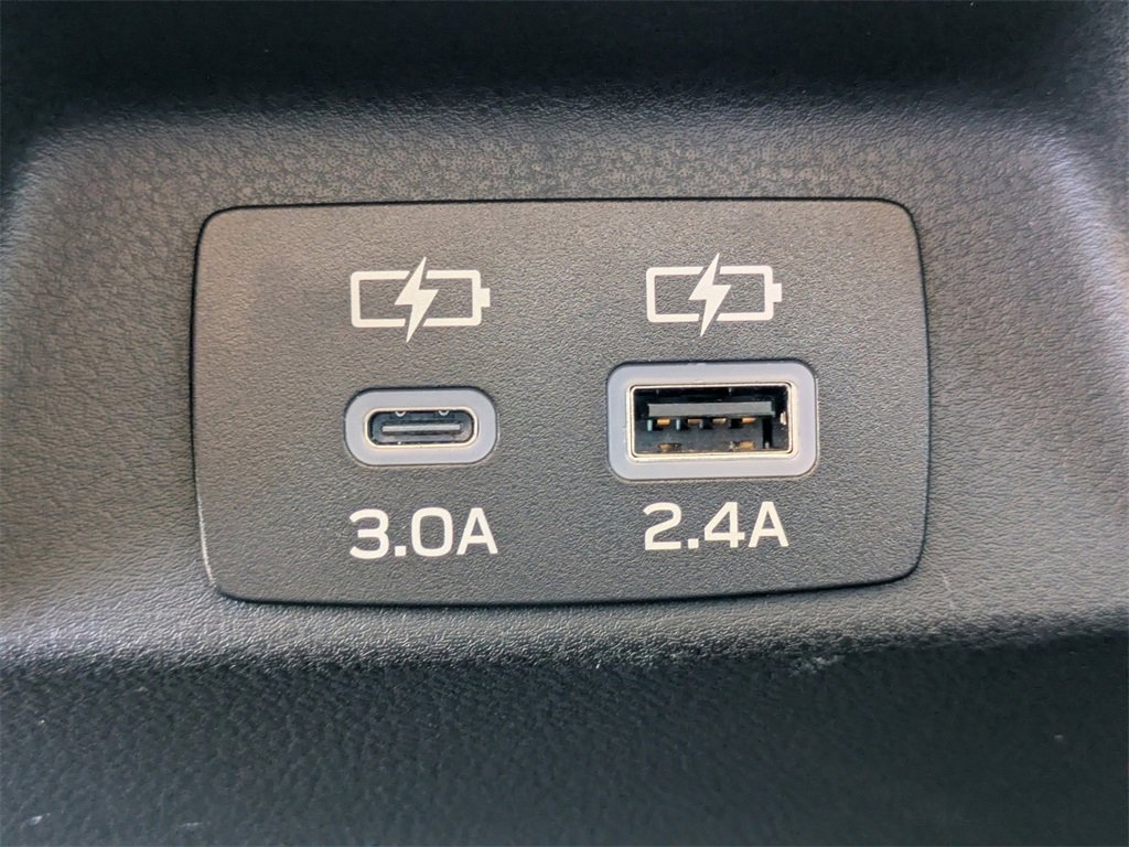 Used 2025 Subaru Crosstrek 2.5i Limited w/ Popular Package #3A image 15