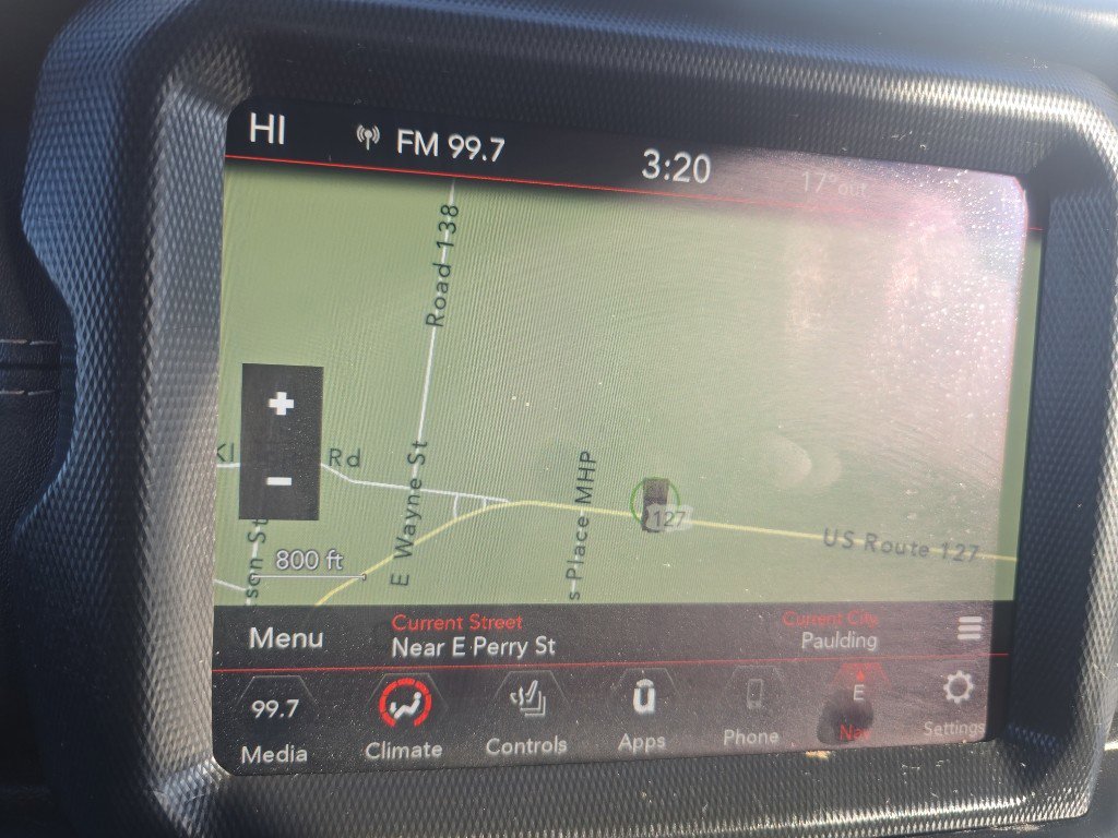 Used 2022 Jeep Wrangler Unlimited Sahara w/ Cold Weather Group image 31