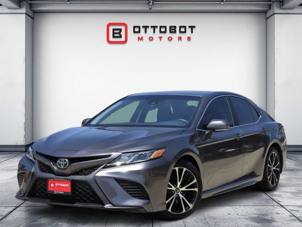 Used 2018 Toyota Camry SE w/ Audio Package FWD video 1