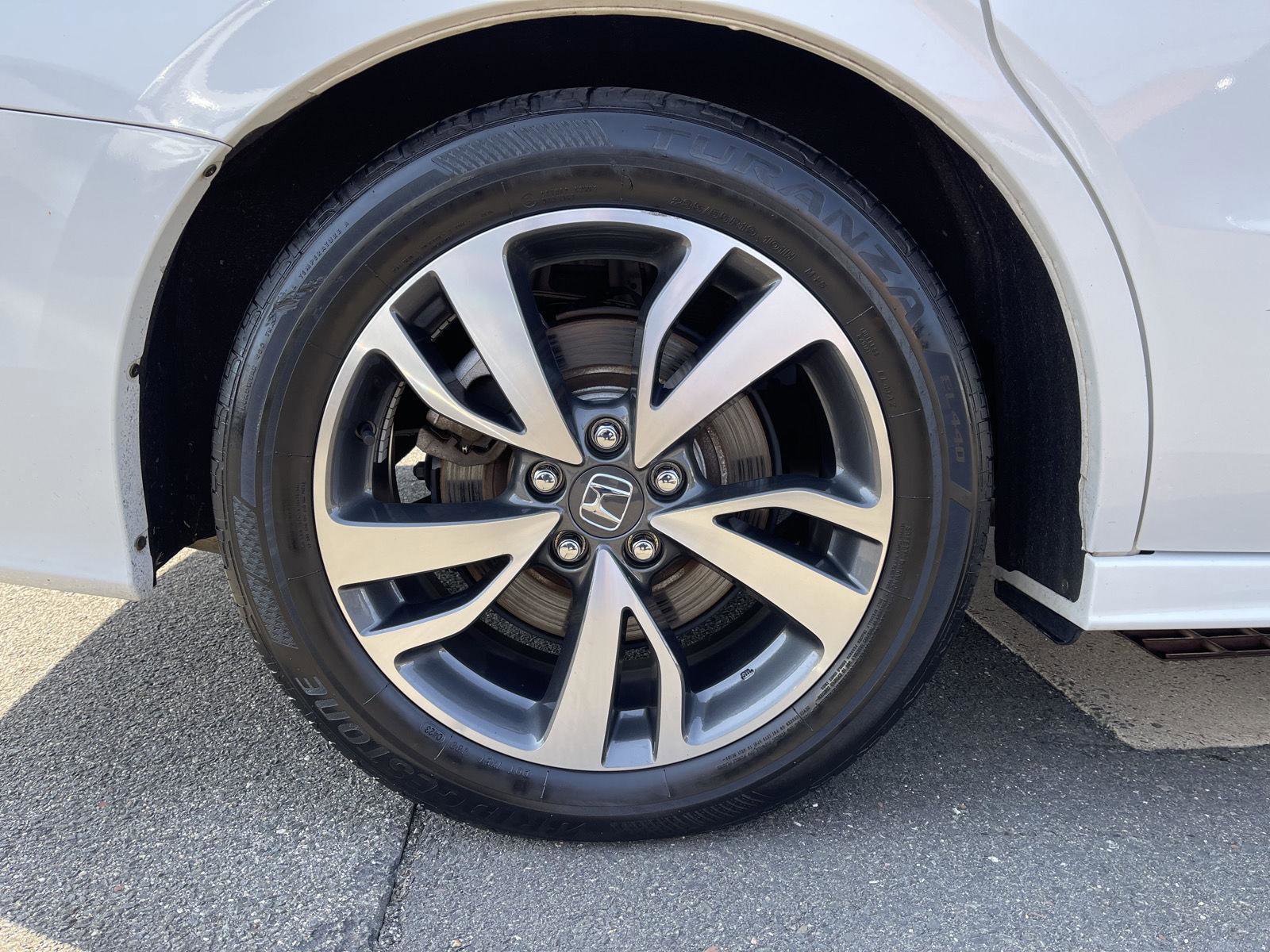 Used 2023 Honda Odyssey Touring image 27