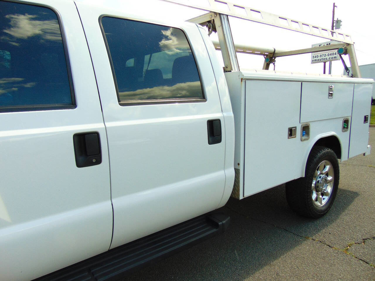 Used 2015 Ford F350 XL w/ Power Equipment Group AWD/4WD image 7