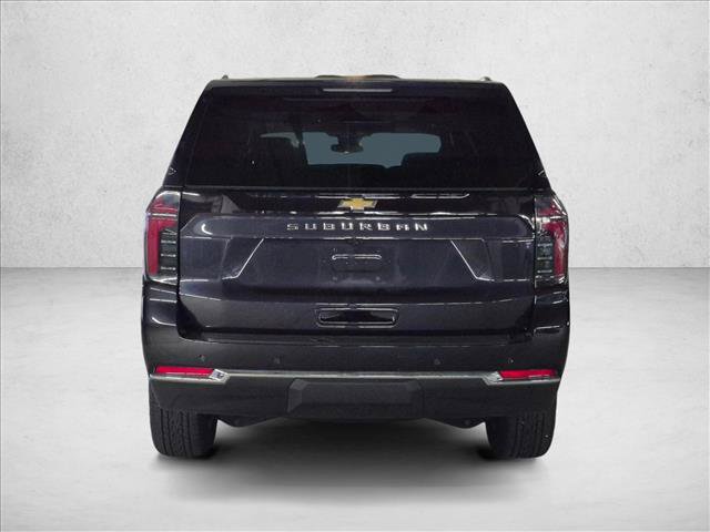 Certified 2025 Chevrolet Suburban LS RWD image 6
