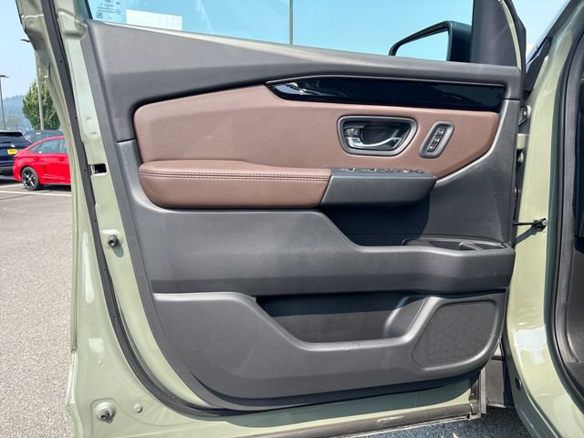 Used 2026 Honda Pilot TrailSport image 17