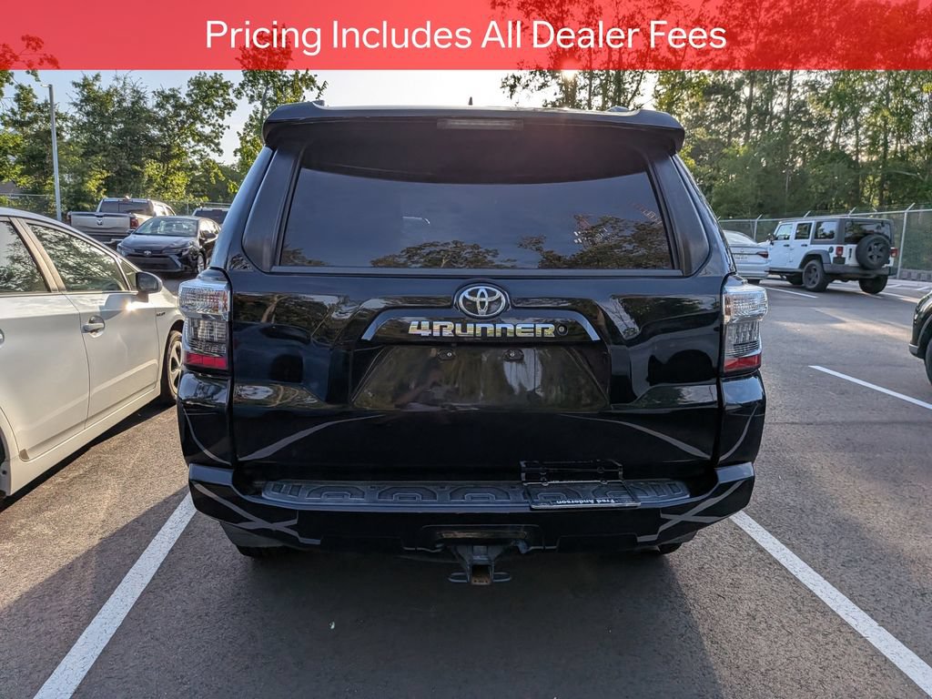 Used 2017 Toyota 4Runner SR5 Premium RWD image 6