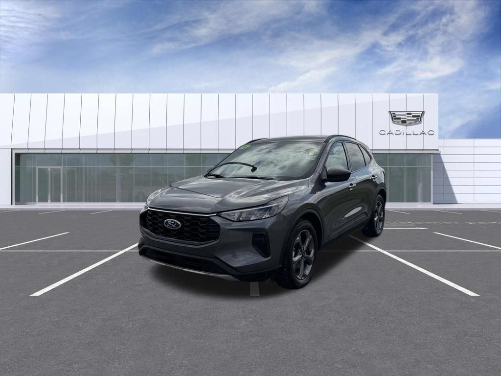 Used 2025 Ford Escape ST-Line FWD image 6