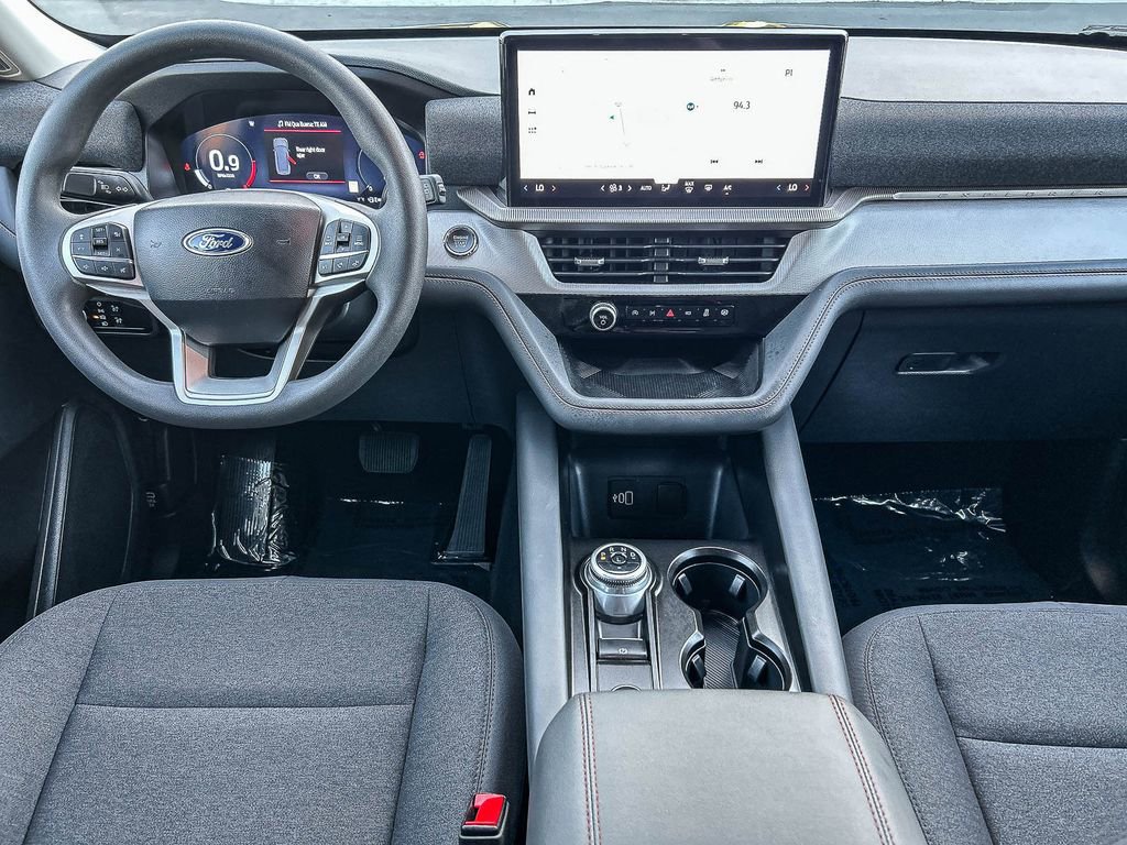 Used 2026 Ford Explorer Active RWD image 16