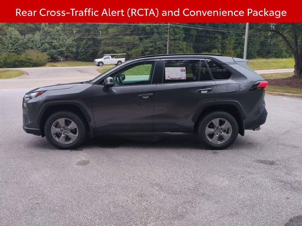 Used 2024 Toyota RAV4 XLE w/ Convenience Package FWD image 9