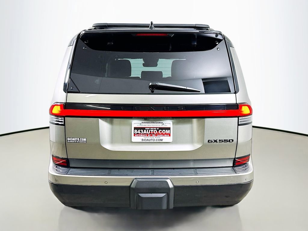 Used 2025 Lexus GX 550 w/ Accessory Package (Z1) image 6