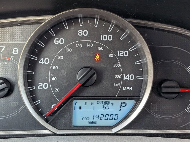 Used 2014 Toyota RAV4 XLE FWD image 11