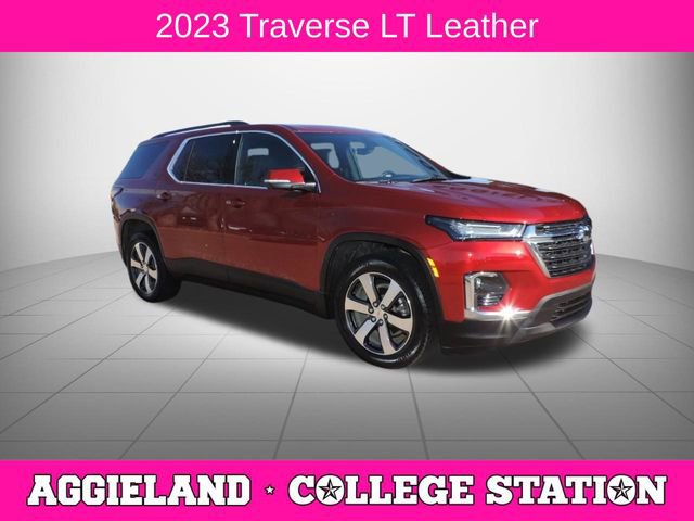 Used 2023 Chevrolet Traverse LT w/ LT Premium Package