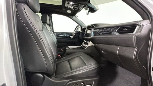 Used 2023 GMC Yukon Denali w/ Max Trailering Package AWD/4WD image 29