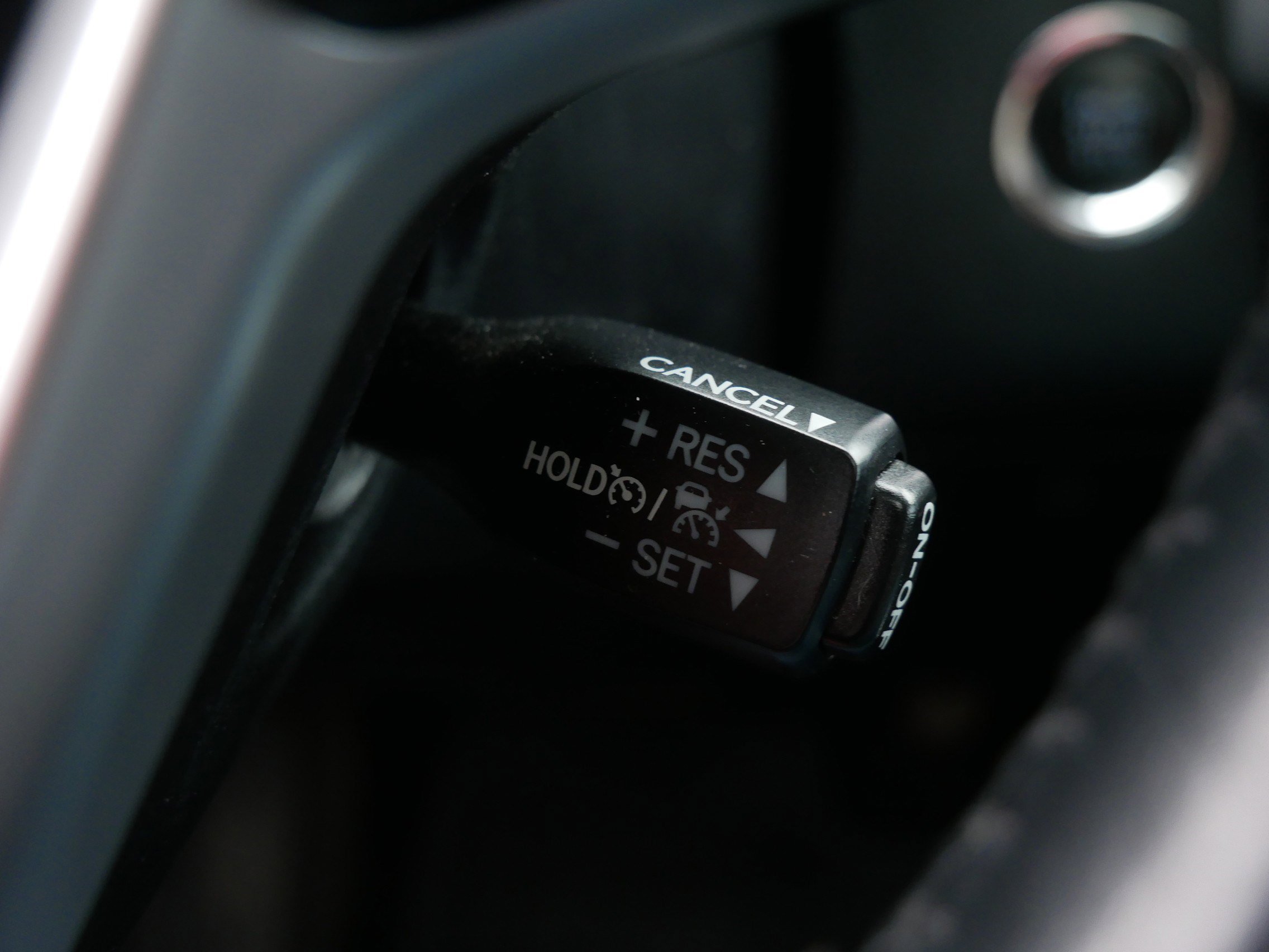 Used 2019 Toyota Highlander Limited AWD/4WD image 28