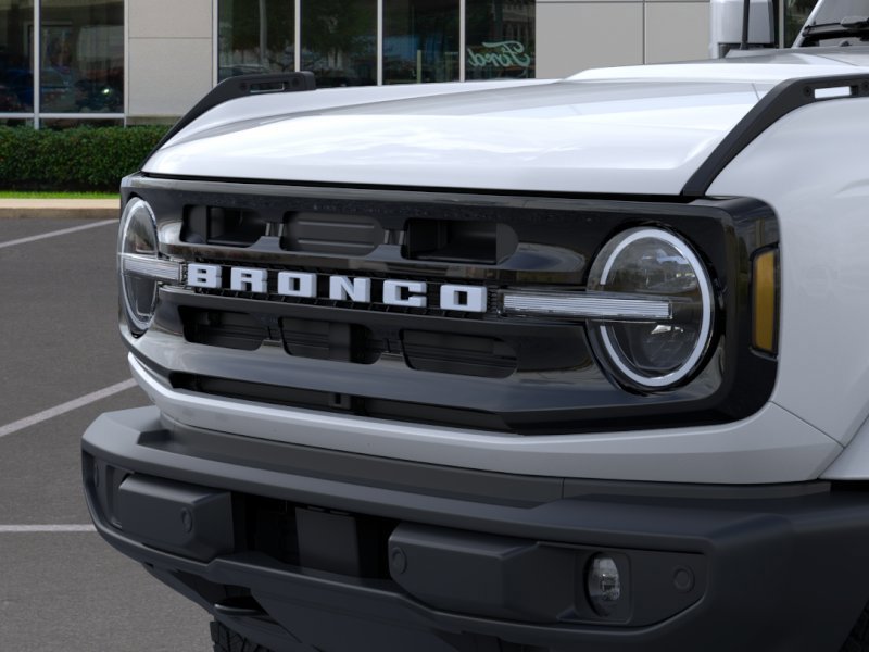 New 2026 Ford Bronco Outer Banks AWD/4WD image 19