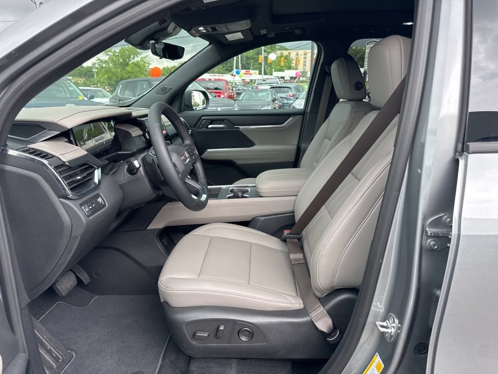 New 2026 GMC Acadia Elevation w/ Elevation Premium Package FWD image 15