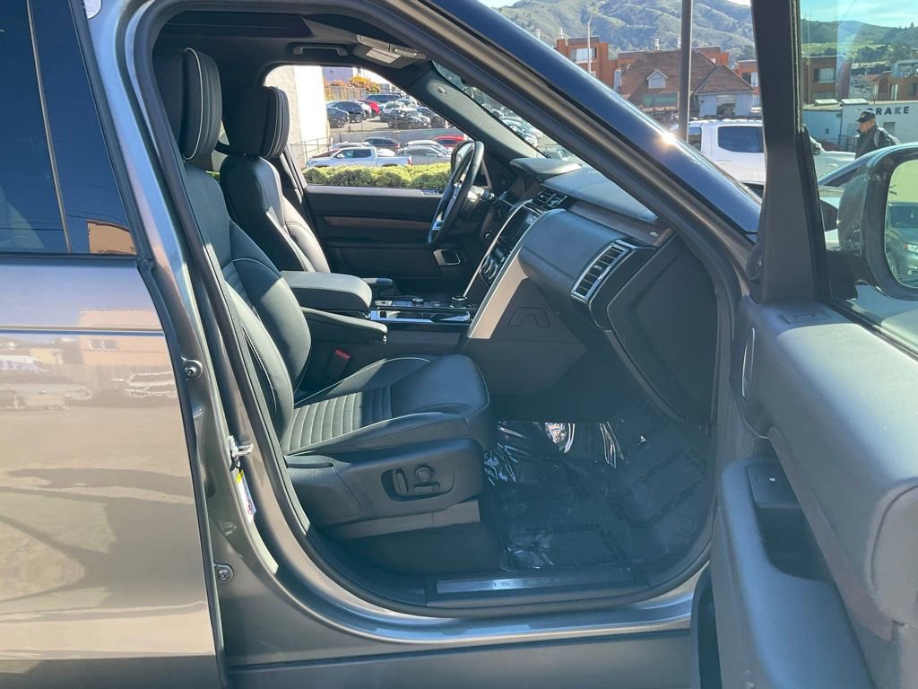 Used 2020 Land Rover Discovery HSE Luxury AWD/4WD image 68