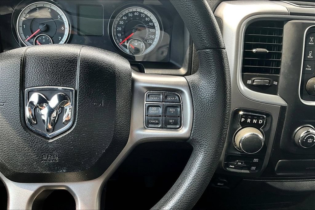 Used 2022 RAM 1500 Warlock AWD/4WD image 12