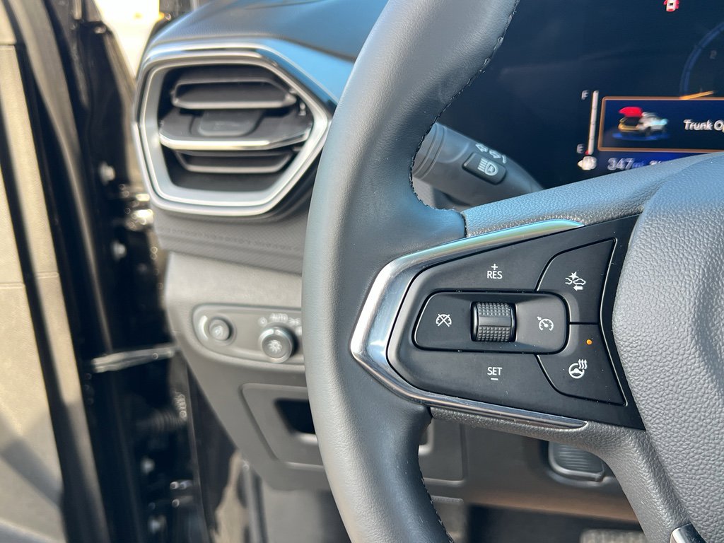 Used 2024 Chevrolet TrailBlazer LT w/ LT Cold Weather Package image 29