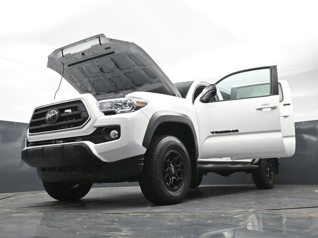Used 2023 Toyota Tacoma SR5 AWD/4WD image 48