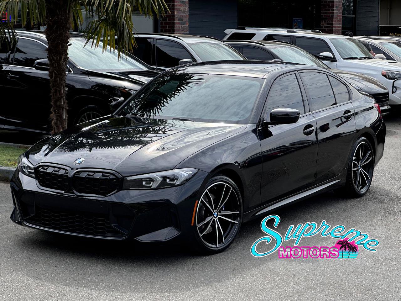 Used 2023 BMW 330i Sedan w/ M Sport Package image 1