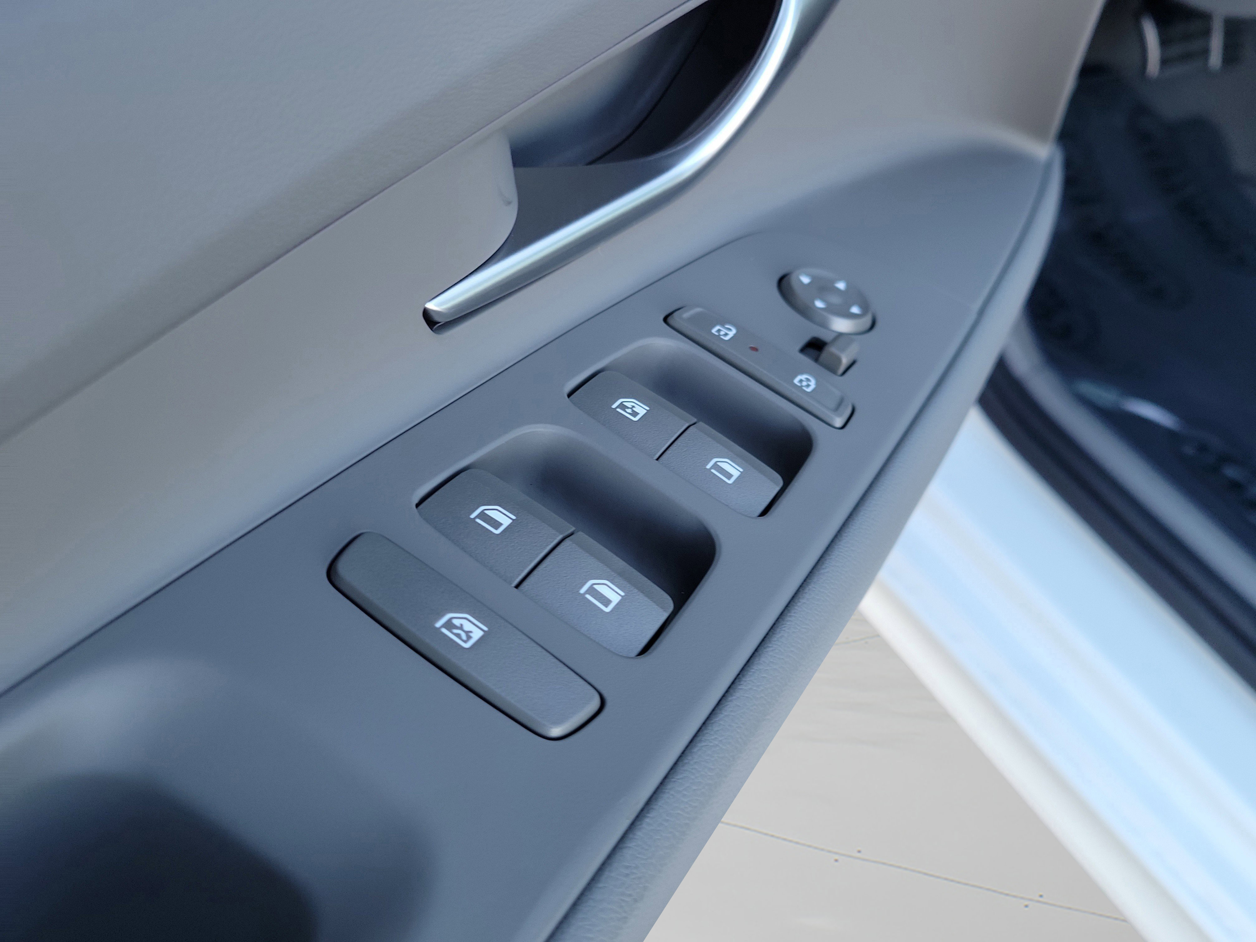 New 2026 Hyundai Elantra SEL Sport image 20